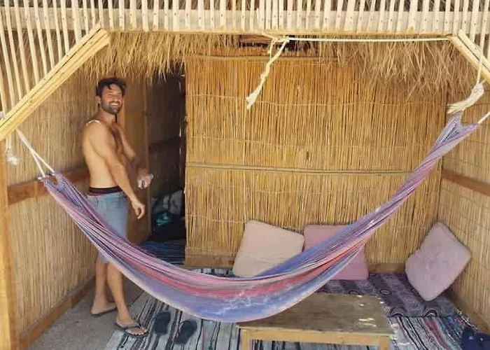 La Basha Camp *